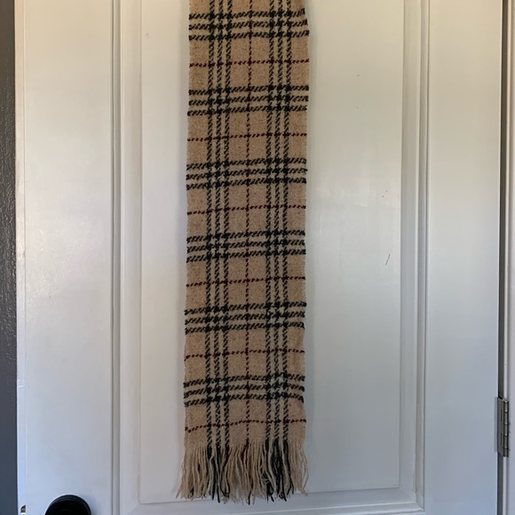 Burberry Accessories - Burberry Classic Plaid Wool Scarf